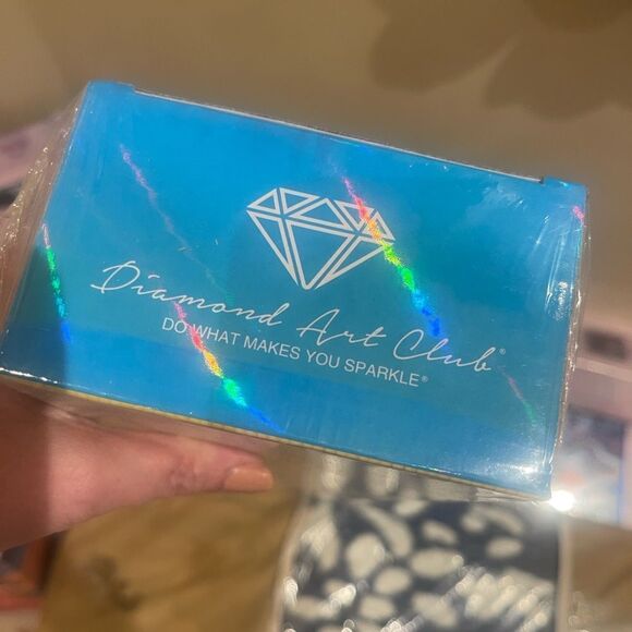 “It’s Electric” Tweety Bird diamond painting kit - Picture 2 of 2